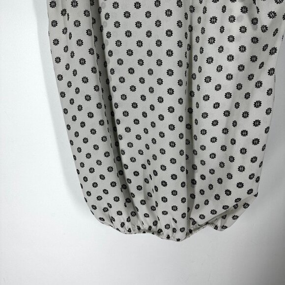 Collective Concepts Stitch Fix V-Neck Sleeveless Draped Blouse Top Size M - Picture 5 of 12